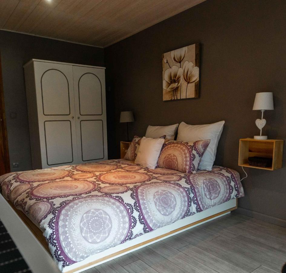 Chambres En Chalet Petit Dejeuner Inclus La Cote d'Arbroz Buitenkant foto